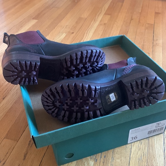 Bueno Boots Florida Black Genuine Leather, Bordeaux Elastic - Picture 4 of 6